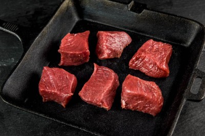 Свинина ошеек на шашлык 1 кг - купить в Латышовке